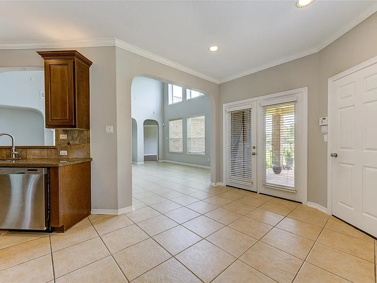3819 Rivermoss Ln — Photo 17
