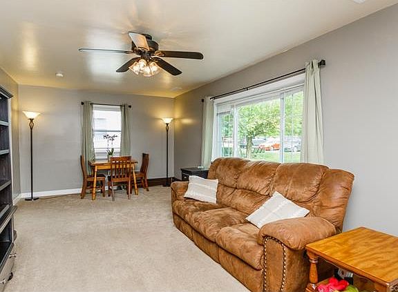 4th image of 2603 Williams St #1/2
