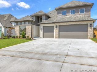 4524 S Retana Ave, Broken Arrow, OK 74011