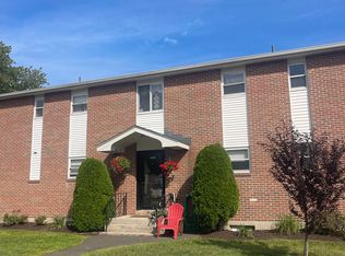 540-560 N Main St #562, Southington, CT 06489