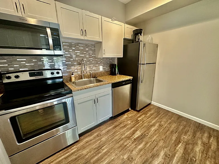 36 Promenade St #201 — Photo 5