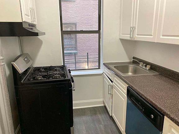 3rd image of 48-16 47th St #2G