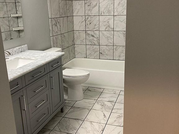 Fully renovated bathroom