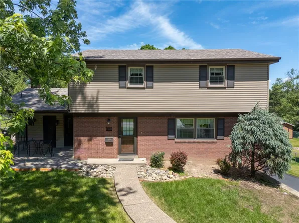 7113 Dumbarton Pl, Bethel Park, PA 15102