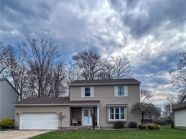 3457 42nd St, Canfield, OH 44406