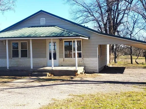 3256 N 368th Rd, Holdenville, OK 74848