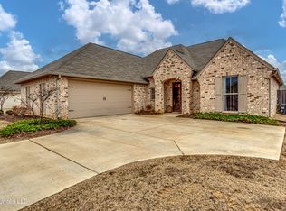 183 Falls Xing, Madison, MS 39110