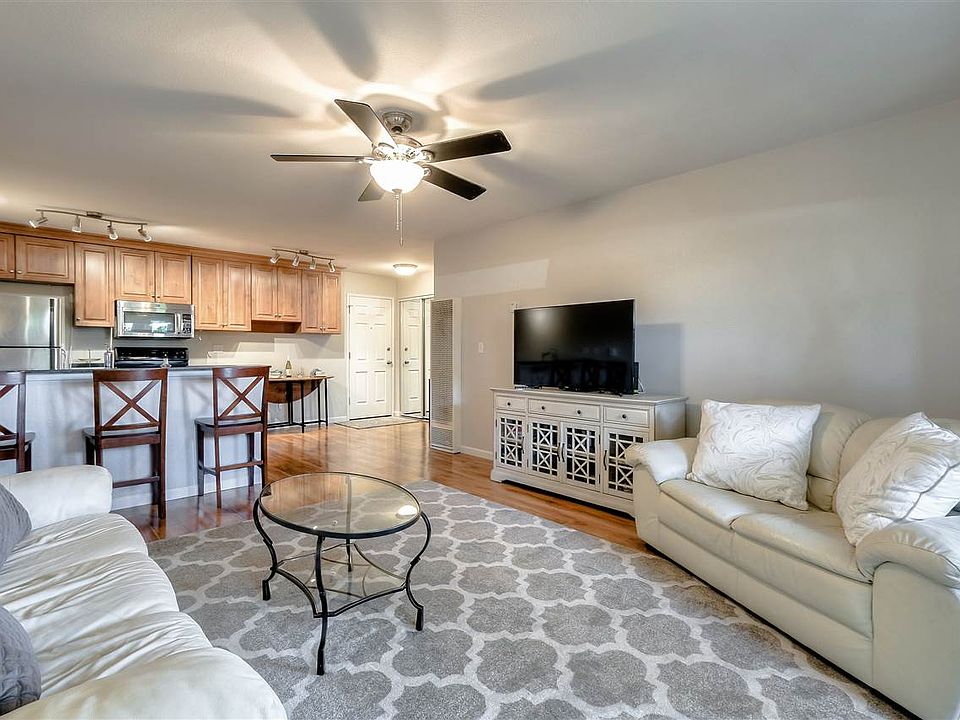 1st image of 7323 Starward Dr APT 9