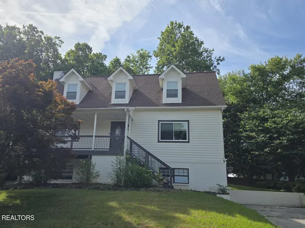 10932 Twin Harbour Dr, Knoxville, TN 37934