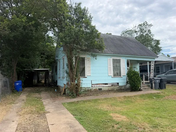 2114 Live Oak Ave, Waco, TX 76708