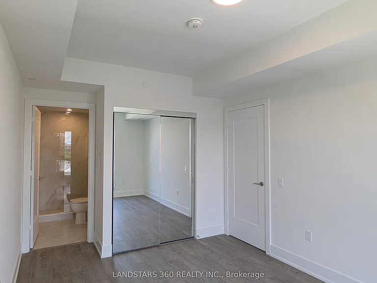 858 Dupont St #816 — Photo 14