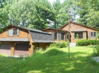71 New State Rd, Montgomery, MA 01085