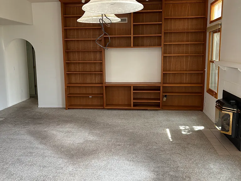 2702 La Silla Dorada — Photo 21