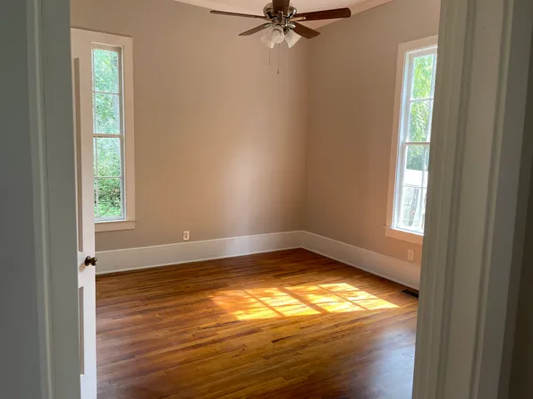 310 S Clark St, Milledgeville, GA 31061