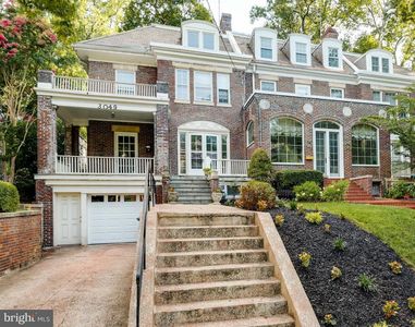 3049 Porter St NW, Washington, DC, 20008