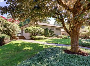 5980 SW Arrow Wood Ln, Portland, OR 97225