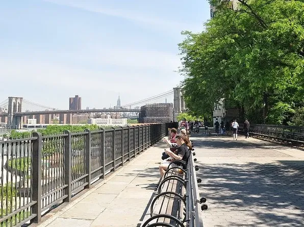 52 Clark Street image 7 of 12