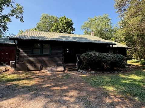 3rd image of 290 Aubrey Merrell Rd