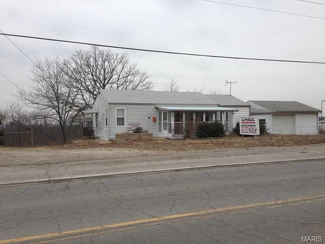 2nd image of 5581 Old State Route 21