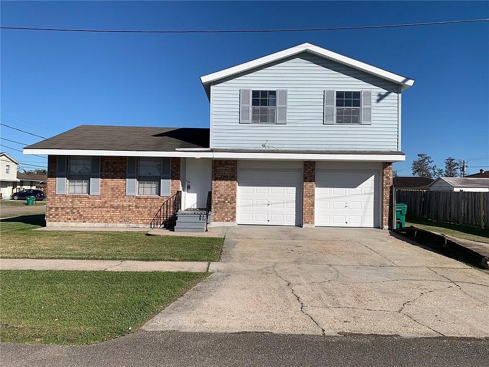 1st image of 2700 Dove Ave