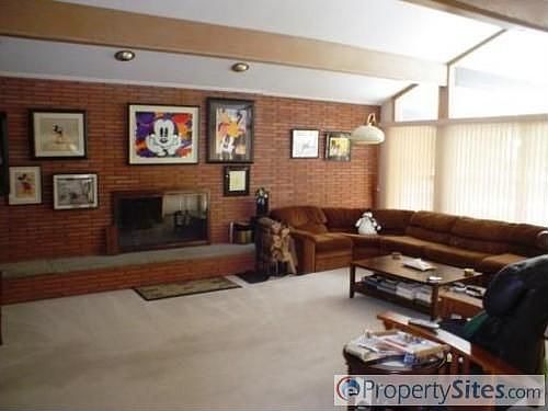 2nd image of 783 Brookwood Dr