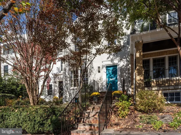 3611 T St NW, Washington, DC 20007