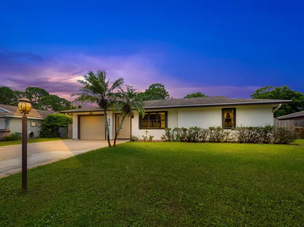 232 SE Ray Avenue, Port St Lucie, FL 34983