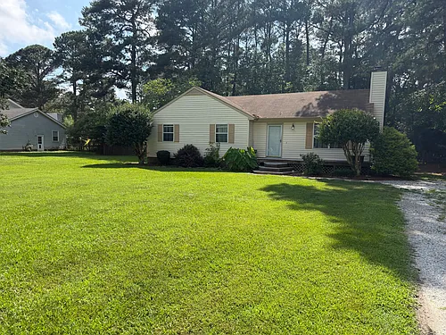 18462 Cherry Grove Cir Photo 1 18462 Cherry Grove Cir Photo 1