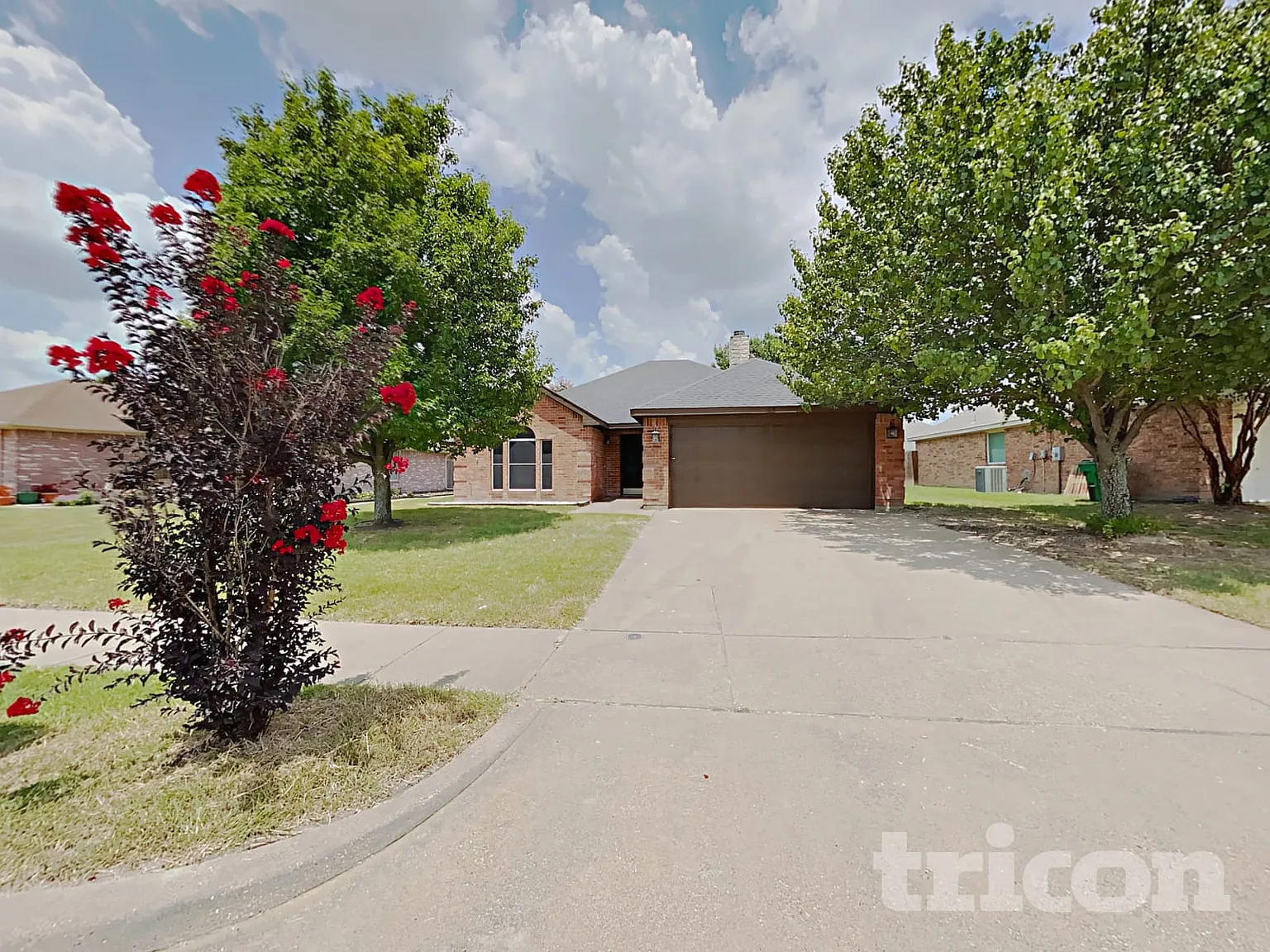 105 Stone Haven Place Waxahachie TX — Photo 2