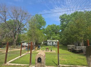 134 Grissom Dr, Mabank, TX