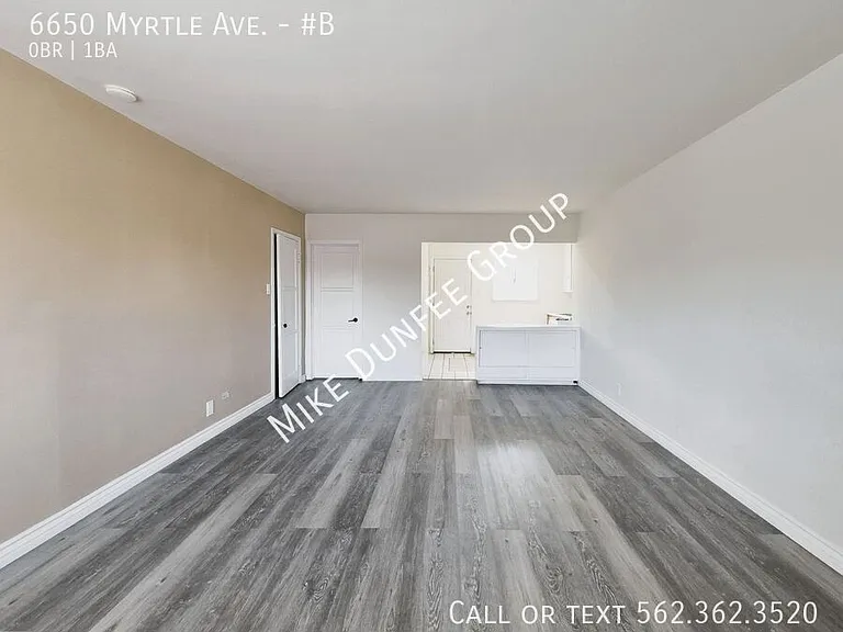 6650 N Myrtle Ave #B — Photo 2