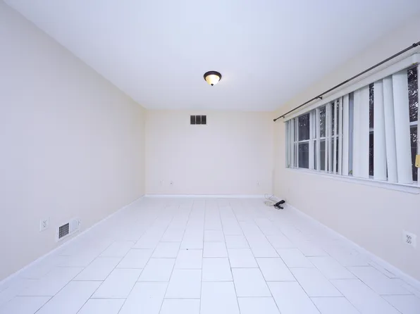 4 Marisa Court image 27 of 30