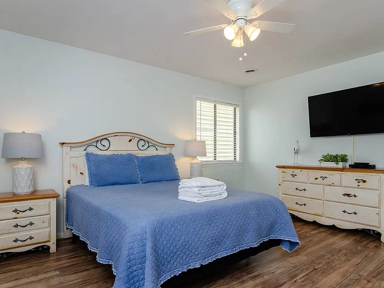 741 N Fort Fisher Blvd — Photo 17