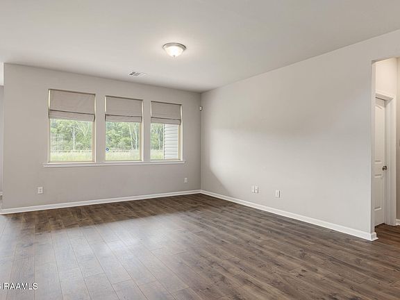 4th image of 113 Grace View Dr