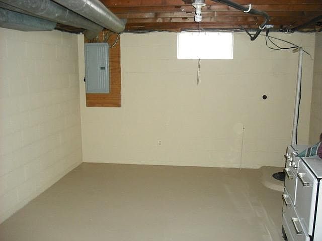 1st image of 2553 10th St