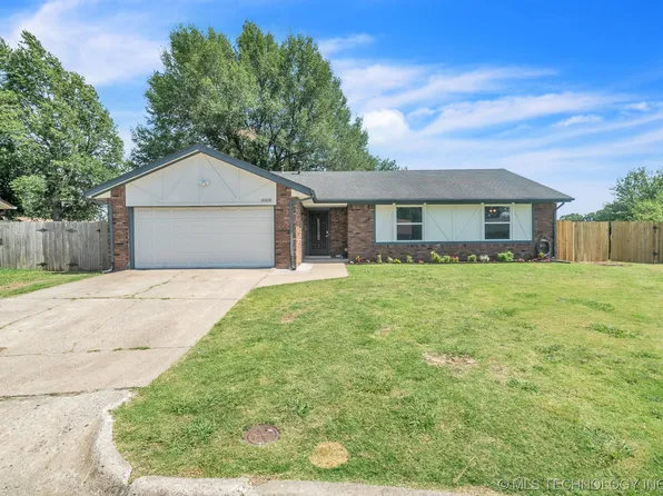 10008 E 33rd Pl, Tulsa, OK 74146