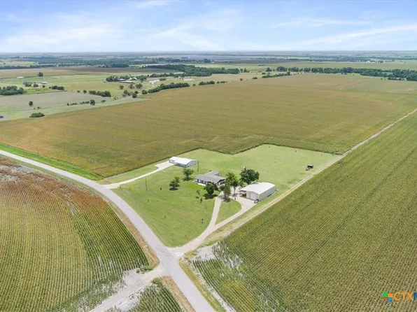 17179 Cyclone Rd, Burlington, TX 76519