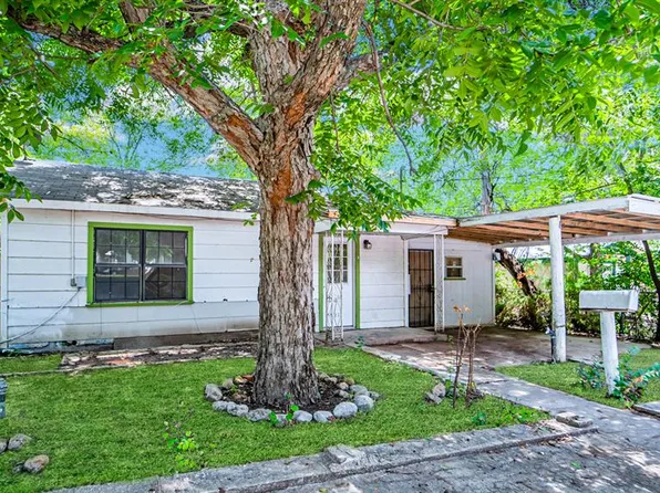 109 15th St, Hondo, TX 78861