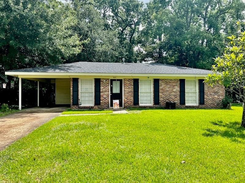 1st image of 605 Janwood Dr