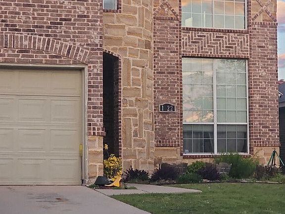 2nd image of 1322 Riviera Dr