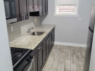 100 W 33rd St #10884572, Bayonne, NJ 07002