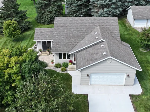 135 Bethesda St NW, Alexandria, MN 56308