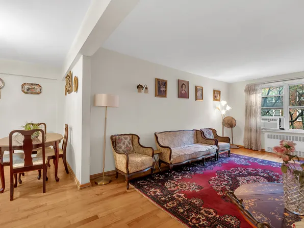 33-26 82nd Street 4C image 1 of 10