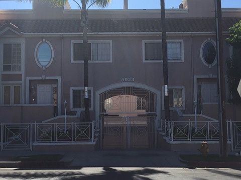 1st image of 5923 Etiwanda Ave Unit 103