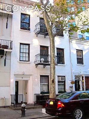 Rented by Compass | media 7