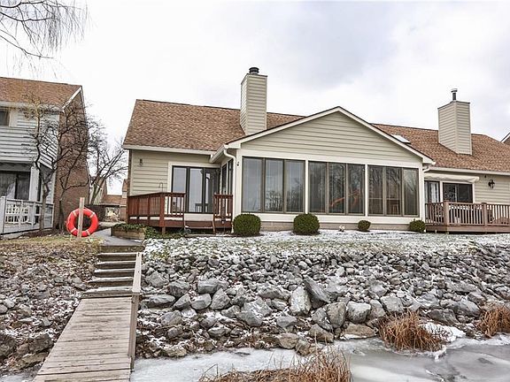 3rd image of 15 Island Ln