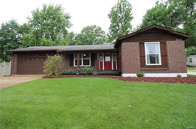 Welcome to 1228 Green Falls Dr.!