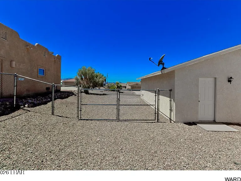 1100 McCulloch Blvd S — Photo 19