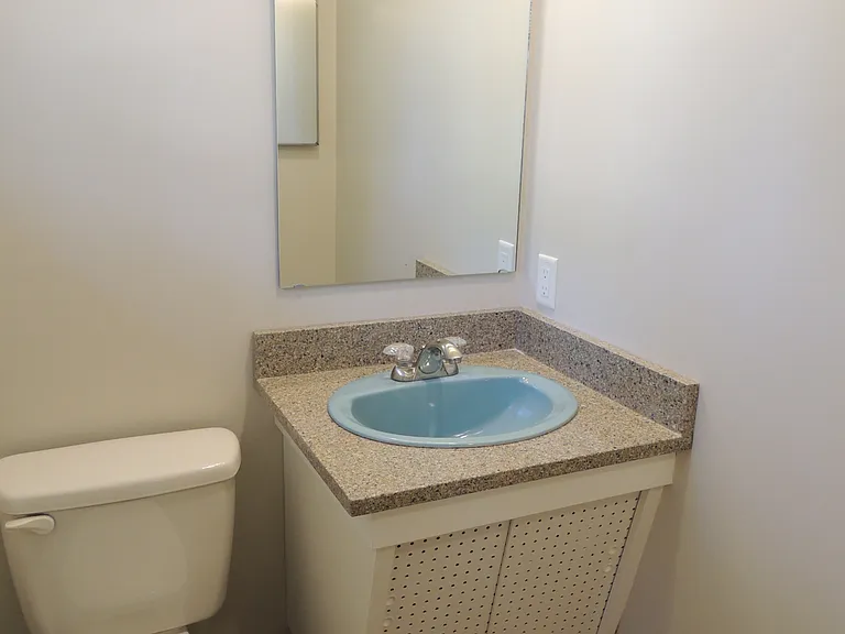 2719 Broad St — Photo 7
