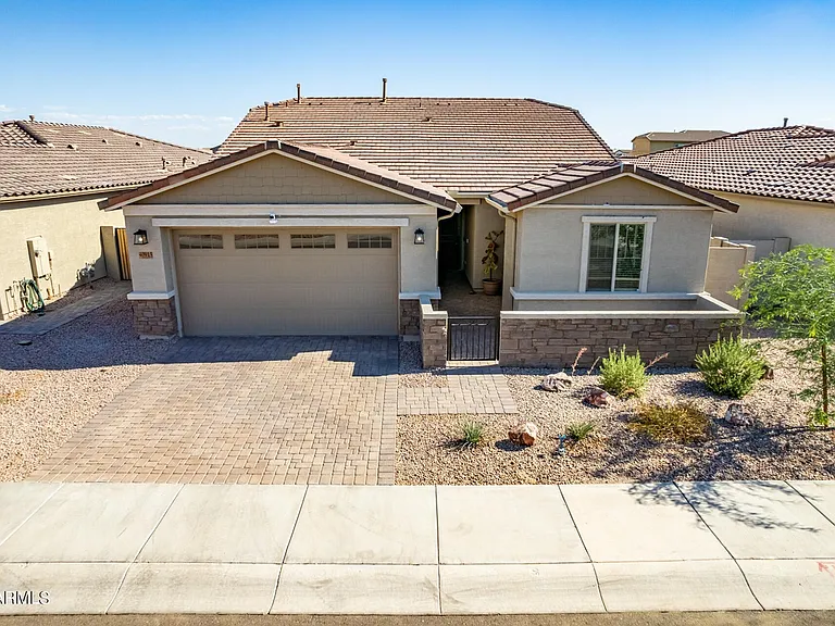 40915 W Agave Rd — Photo 49